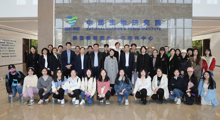 清華大學(xué)生命學(xué)院師生赴國藥集團中生生物技術(shù)研究院參觀學(xué)習(xí)